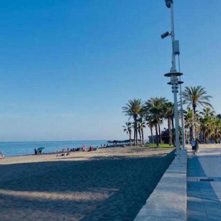 Holidays2Malaga Tomas De Echeverria 150 Mts To Beach & High Speed Wifi & Parkingアパートメント エクステリア 写真