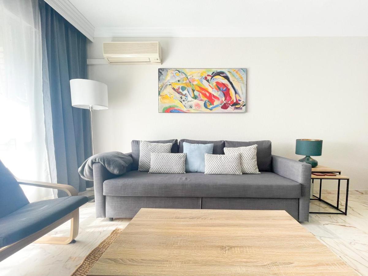 Holidays2Malaga Tomas De Echeverria 150 Mts To Beach & High Speed Wifi & Parkingアパートメント エクステリア 写真
