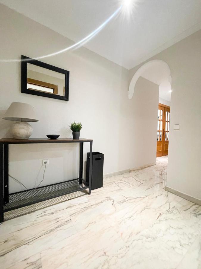 Holidays2Malaga Tomas De Echeverria 150 Mts To Beach & High Speed Wifi & Parkingアパートメント エクステリア 写真